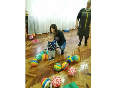 МОЙ ВЕСЕЛЫЙ, ЗВОНКИЙ МЯЧ