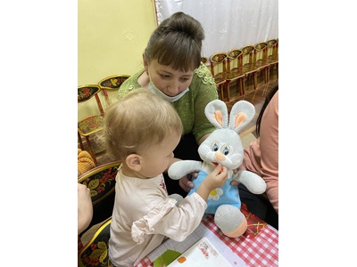 ИГРОВАЯ ДЕЯТЕЛЬНОСТЬ С МАЛЫШАМИ \u0022МЫ В ЛЕСОК ПОЙДЁМ\u0022