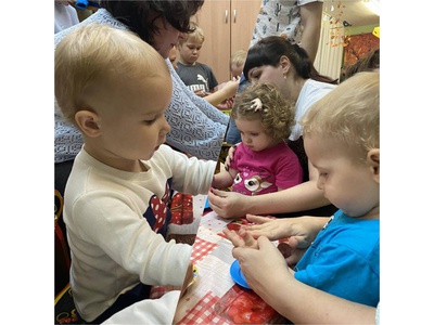 \u0022МИР ВОКРУГ НАС\u0022 ИГРОВОЙ СЕАНС С МАЛЫШАМИ